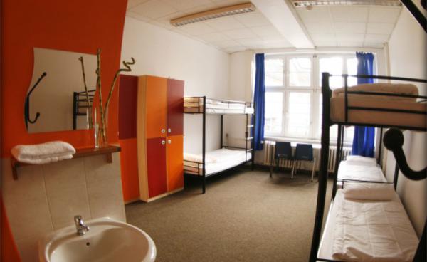 Klassenfahrt Berlin Hostel Metropol Mehrbettzimmer